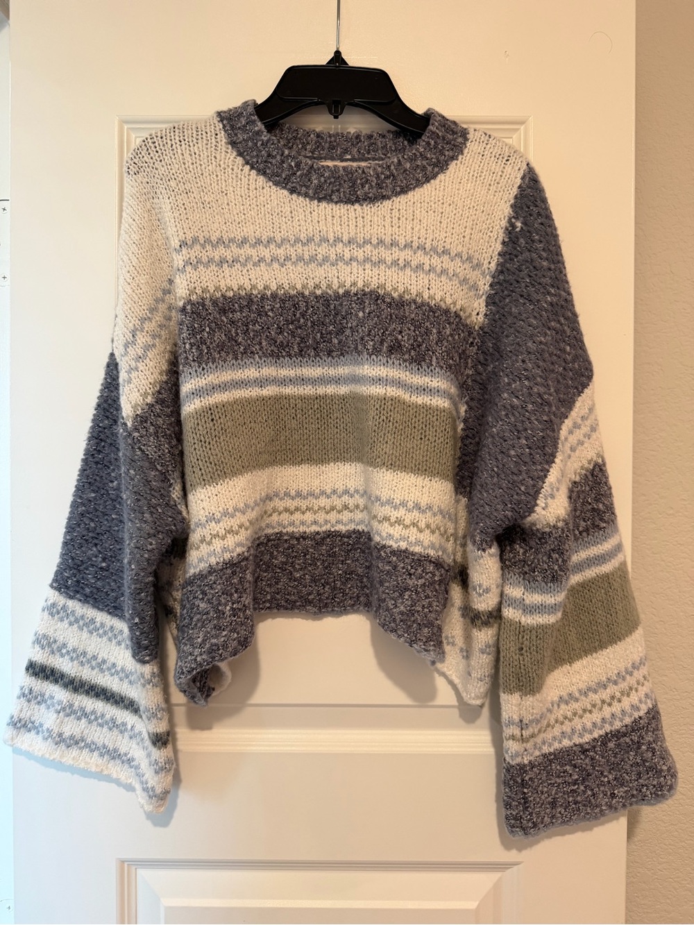 Sincerely Jules Cozy Knit Sweater Wide Sleeve Colorblock Size S